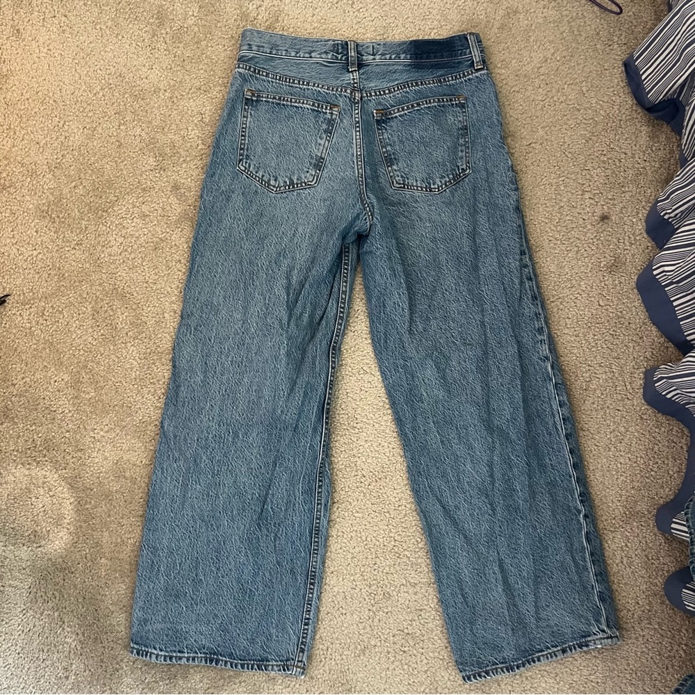 Abercrombie Low Rise Wide Leg Jeans - Picture 3 of 4